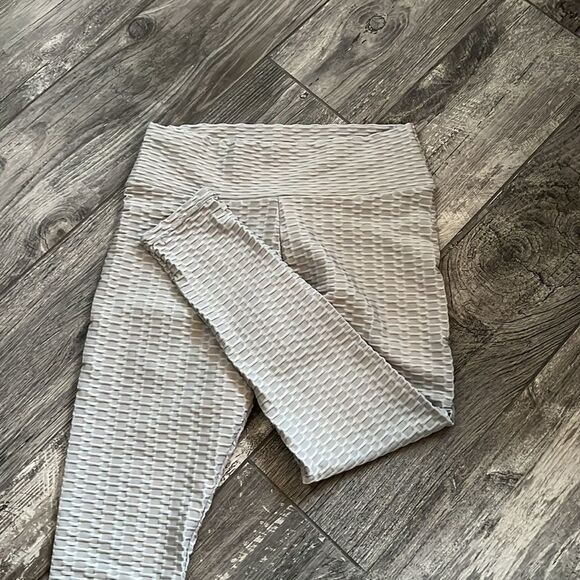 BRAZILIAN butt enhancing leggings textured fabric sexy TikTok slimming SZ XXL - Picture 11 of 11